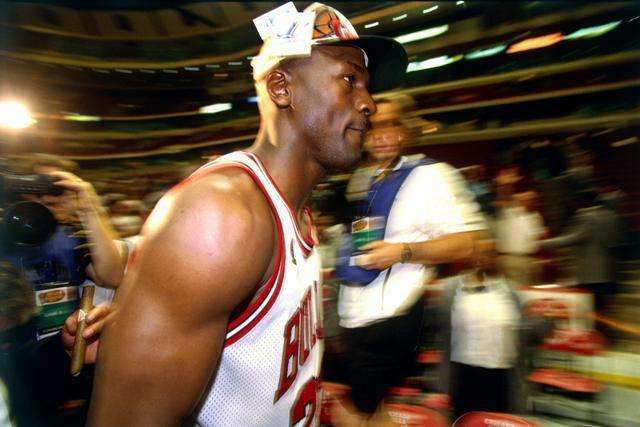 成人影星透露曾收到尤文球员与世界杯教练追求信息